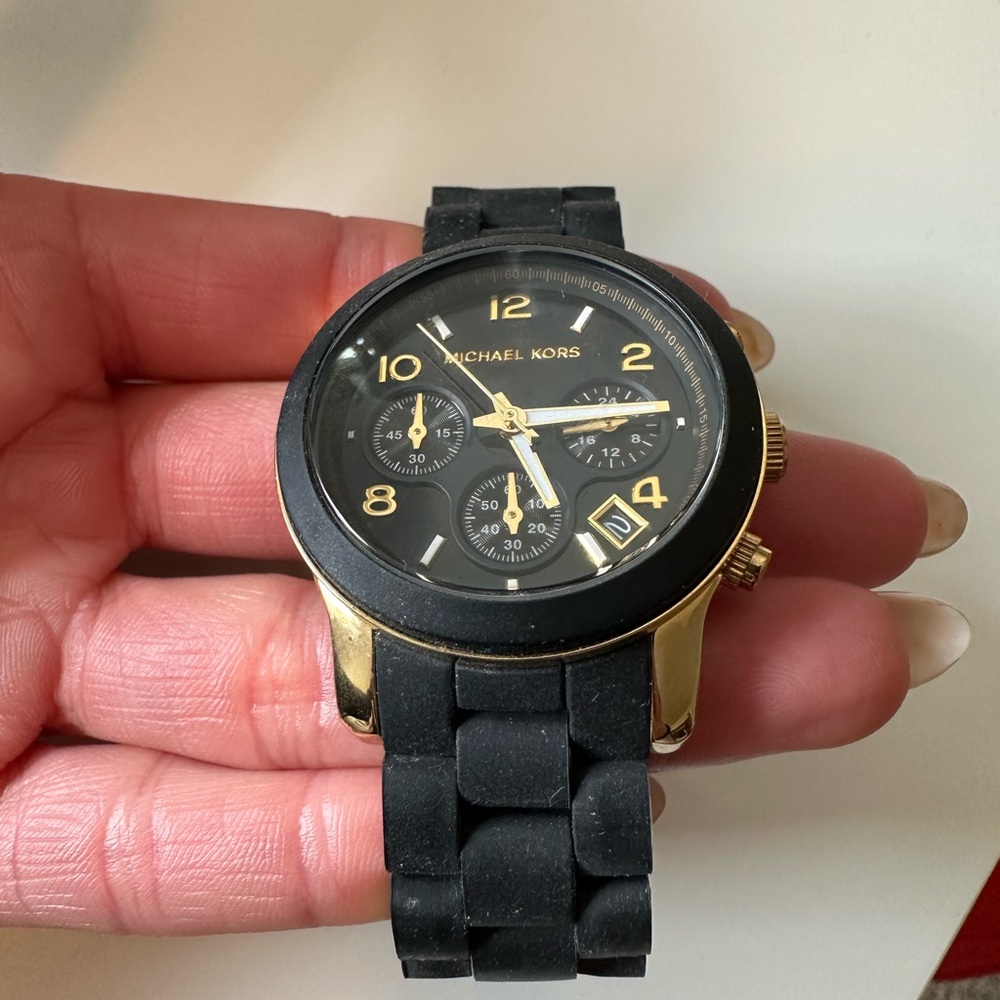 Michael Kors Runway women’s watch - Picture 7 of 9
